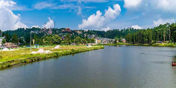 The Mirik Lake